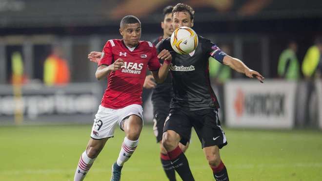 政府通过发 政府通过发