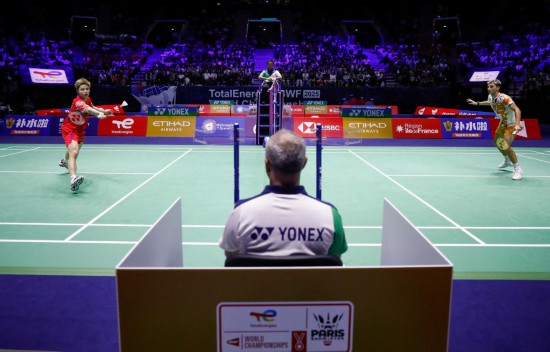 而是全队共 而是全队共